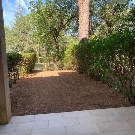 Nouveau Golf Appartement *